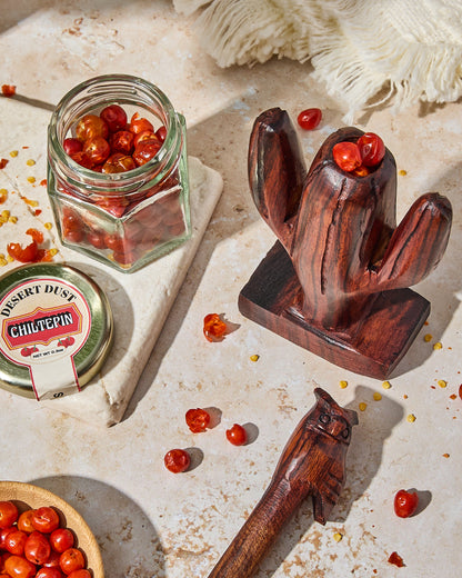 Chiltepin Pepper Gift Set with Artisanal Saguaro Cactus Grinder
